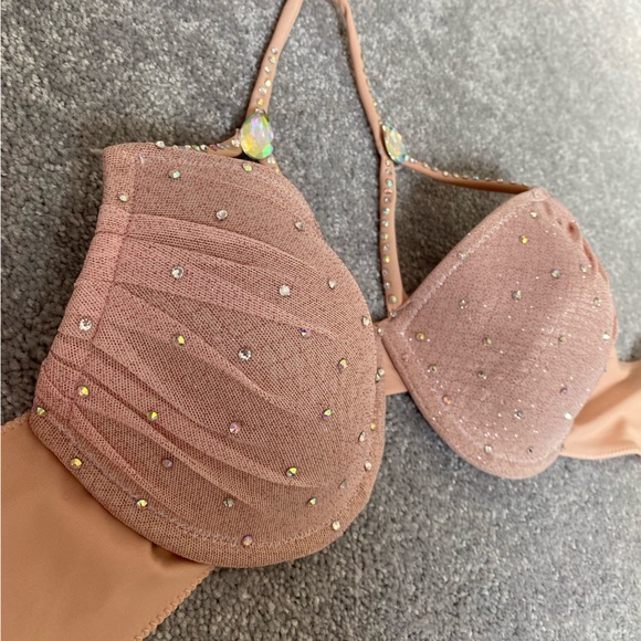 Blush Pink Swarovski Crystal underwire Bikini Top - Picture 7 of 10